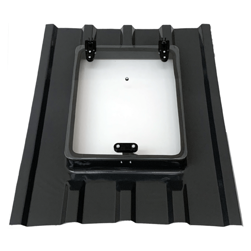 Büyük Boy Trapez Çatı Çıkış Kapağı Sade