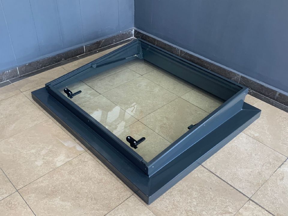 Özelleştirilmiş Ölçülerde Çatı Çıkış Kapağı Üretimi